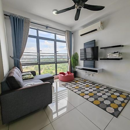 Santai Homestay Cyberjaya Eksteriør bilde